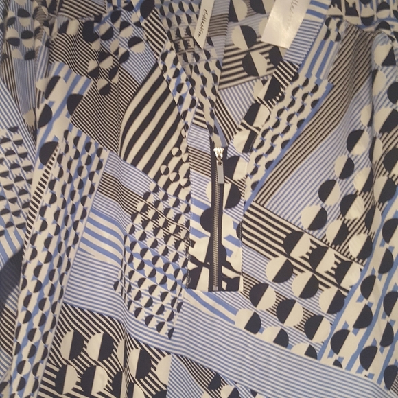 Top - Picture 3 of 3